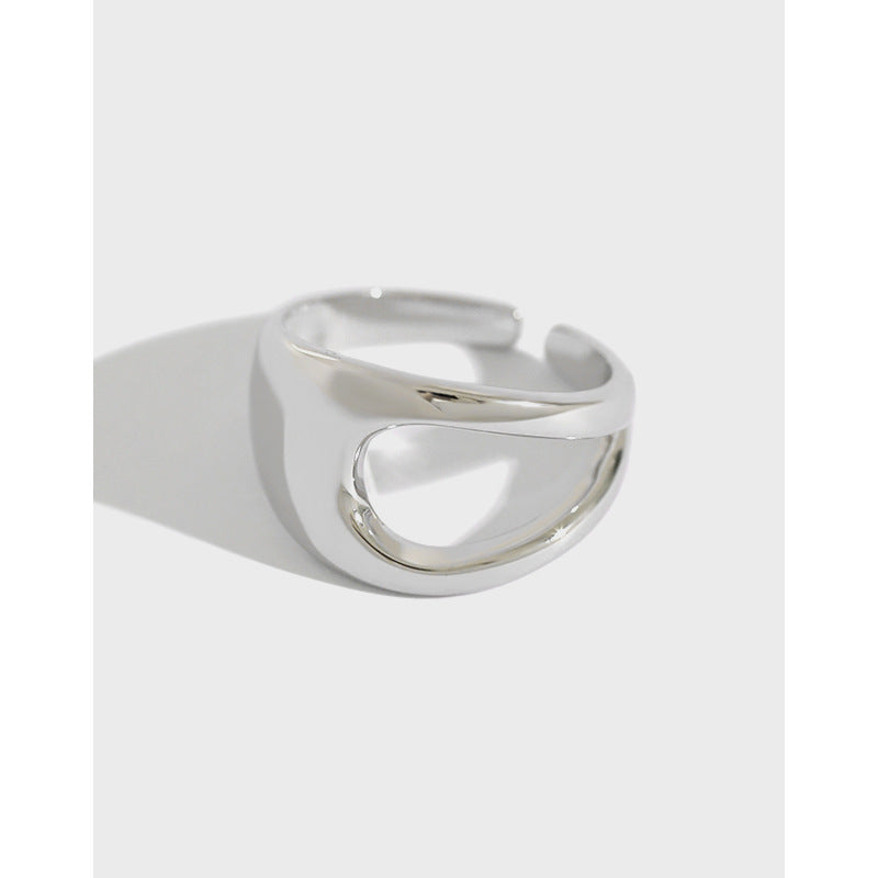 Hollow Ring